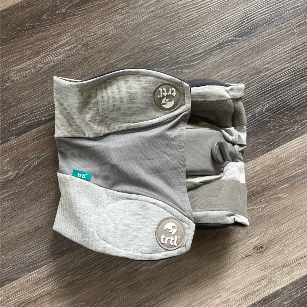 Trtl Pillow Plus